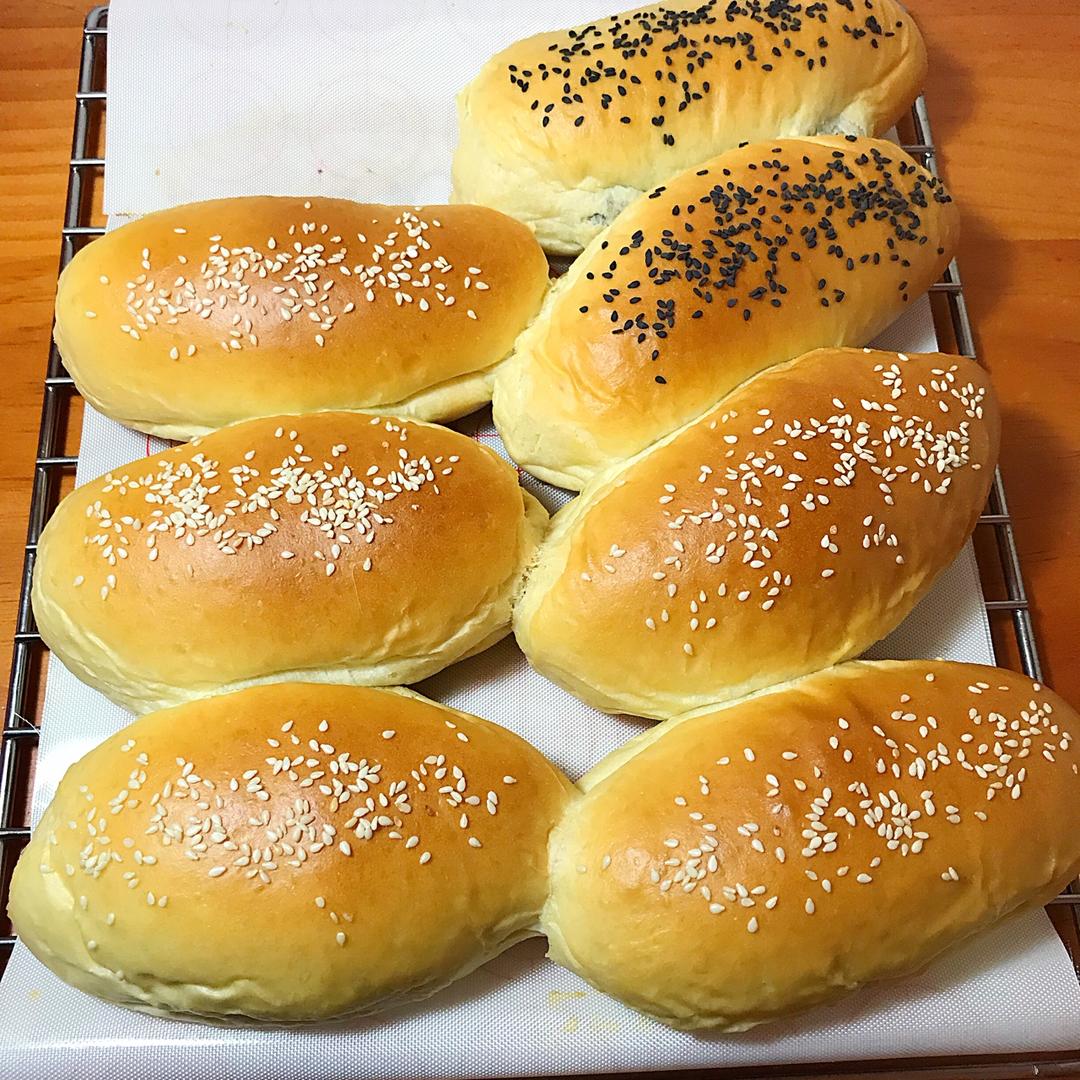 肉松沙拉酱面包（65度汤种）