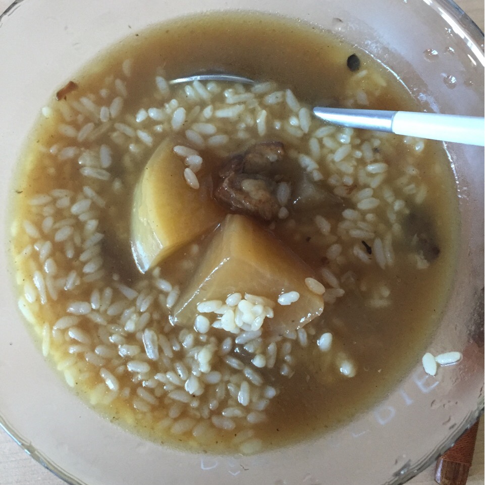 汤泡饭