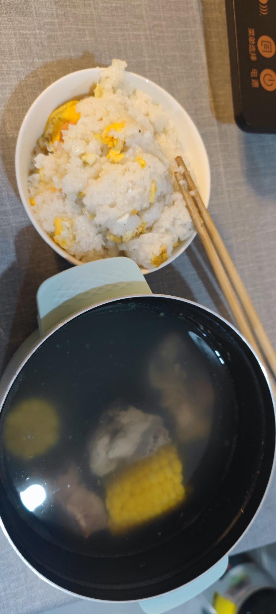 玉米排骨汤