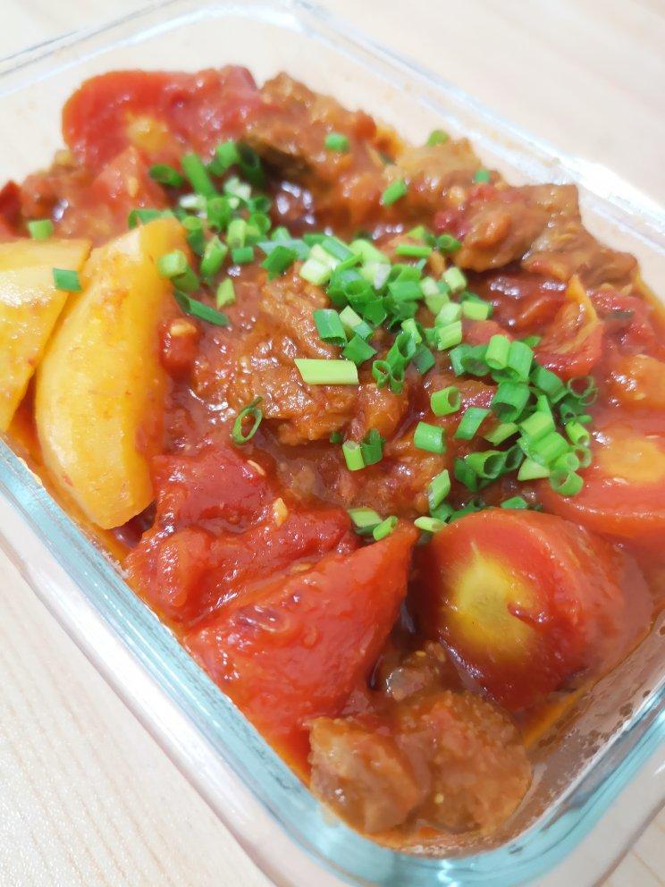番茄牛腩（加料土豆胡萝卜）