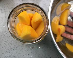 黄桃罐头的做法 步骤12