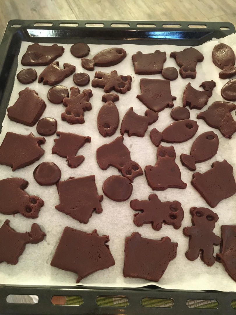 【超简单】 巧克力饼干 很脆很好吃