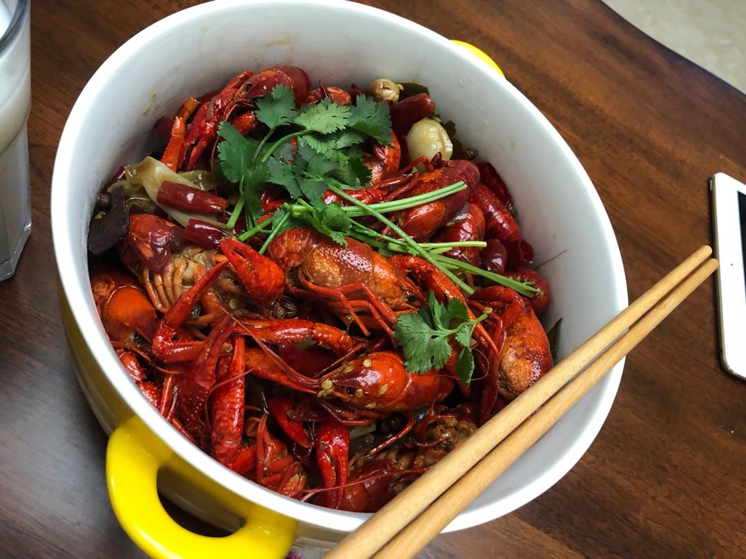 麻辣小龙虾