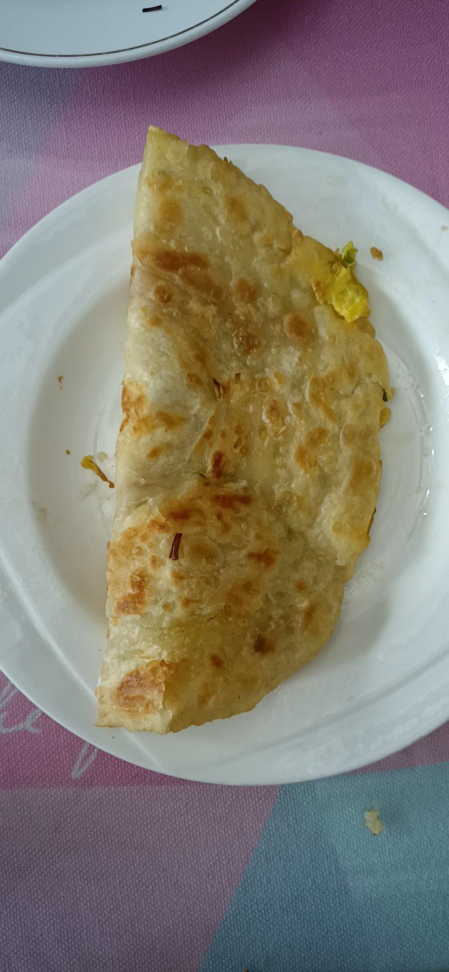 鸡蛋葱油饼                  （更新饼坯保存方法）