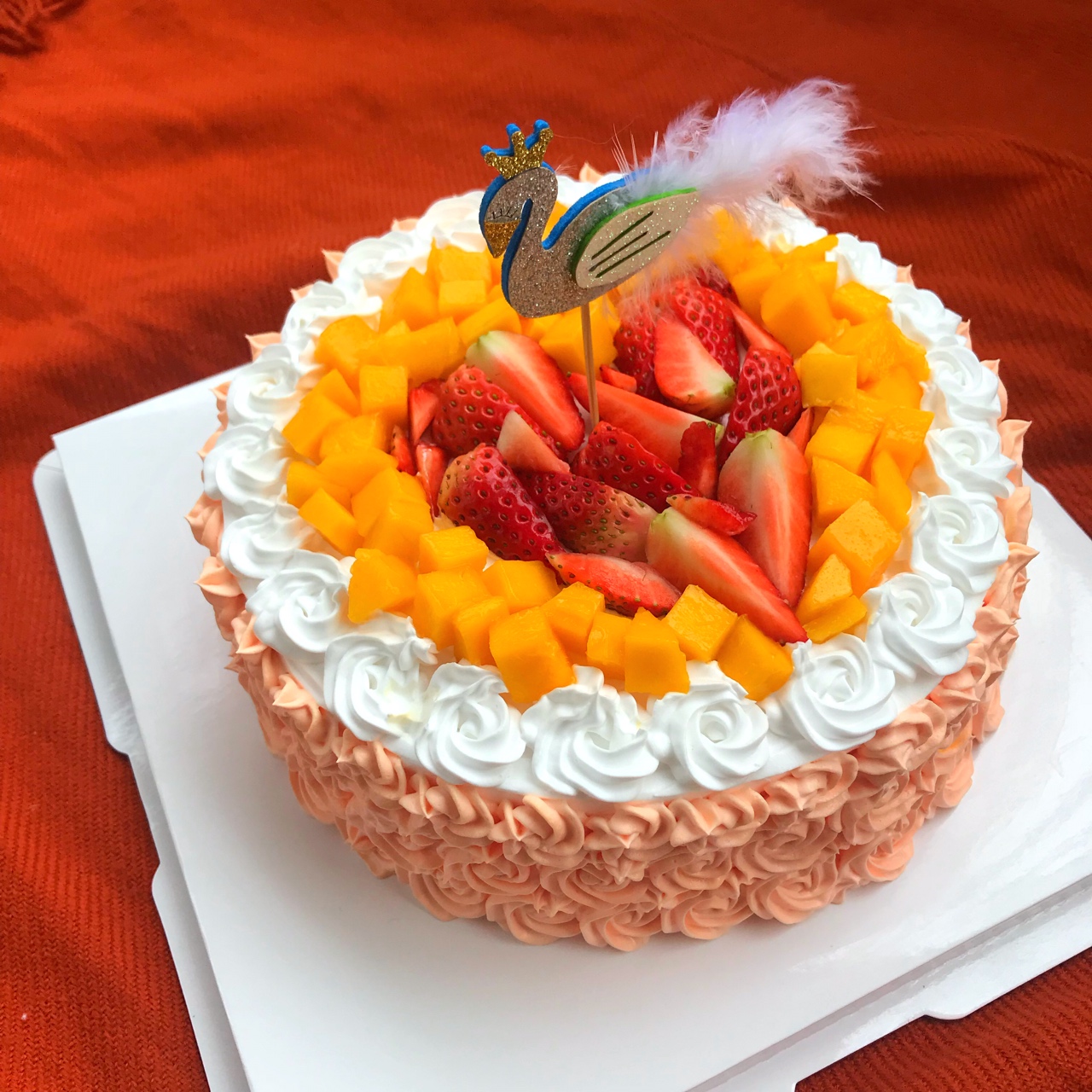 草莓芒果8寸裸蛋糕