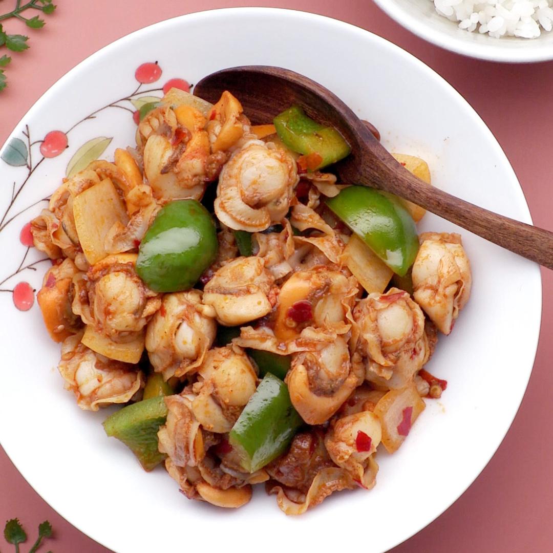 辣炒裙边贝的做法