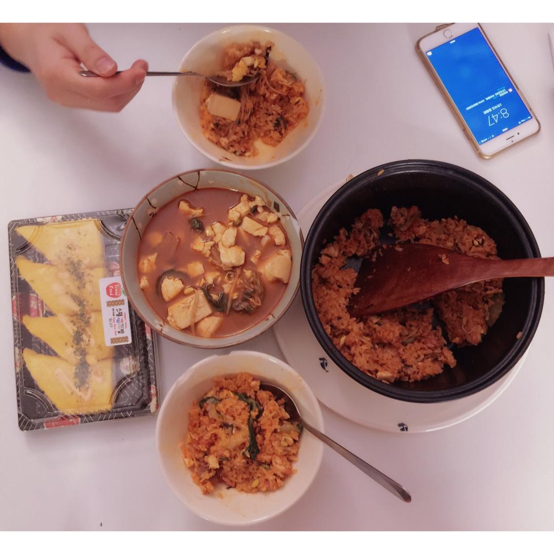 辣白菜豆腐汤