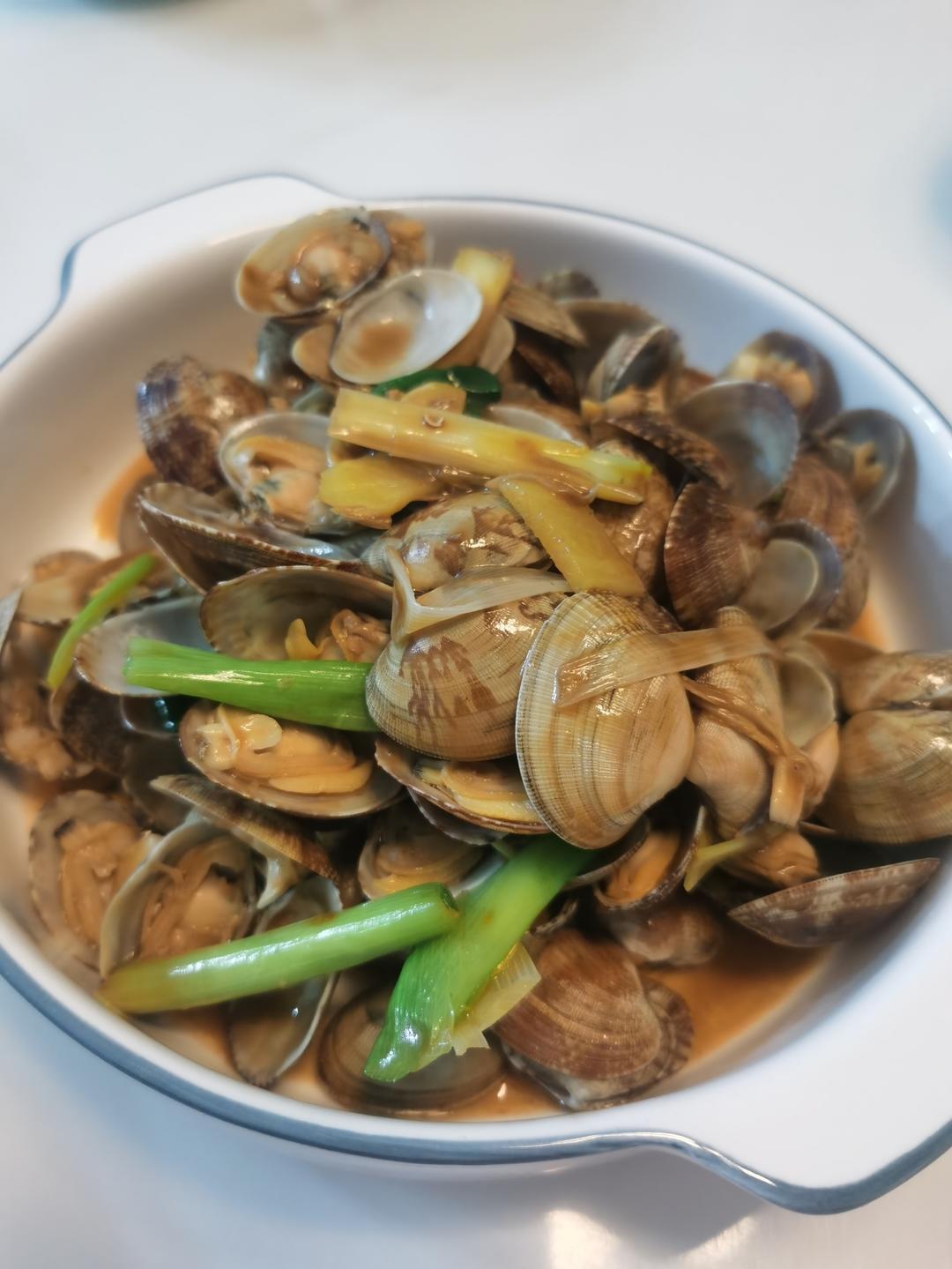 5分钟快手菜❗️秒杀路边摊爆炒花甲～好吃到爆