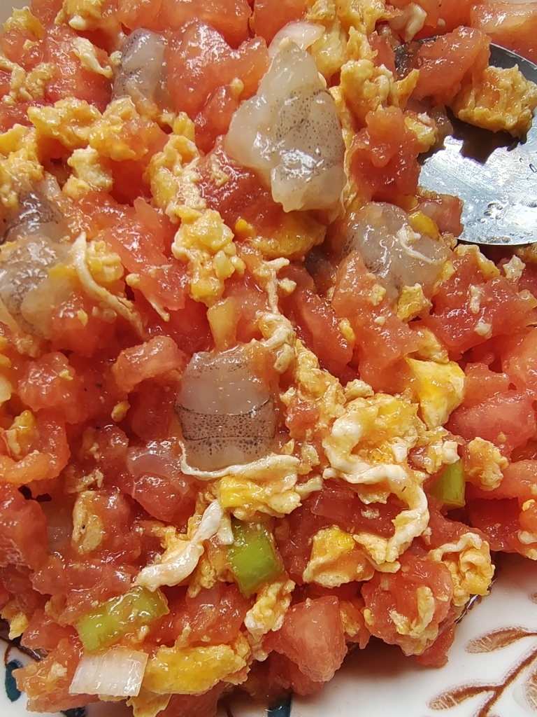西红柿鸡蛋虾仁水饺