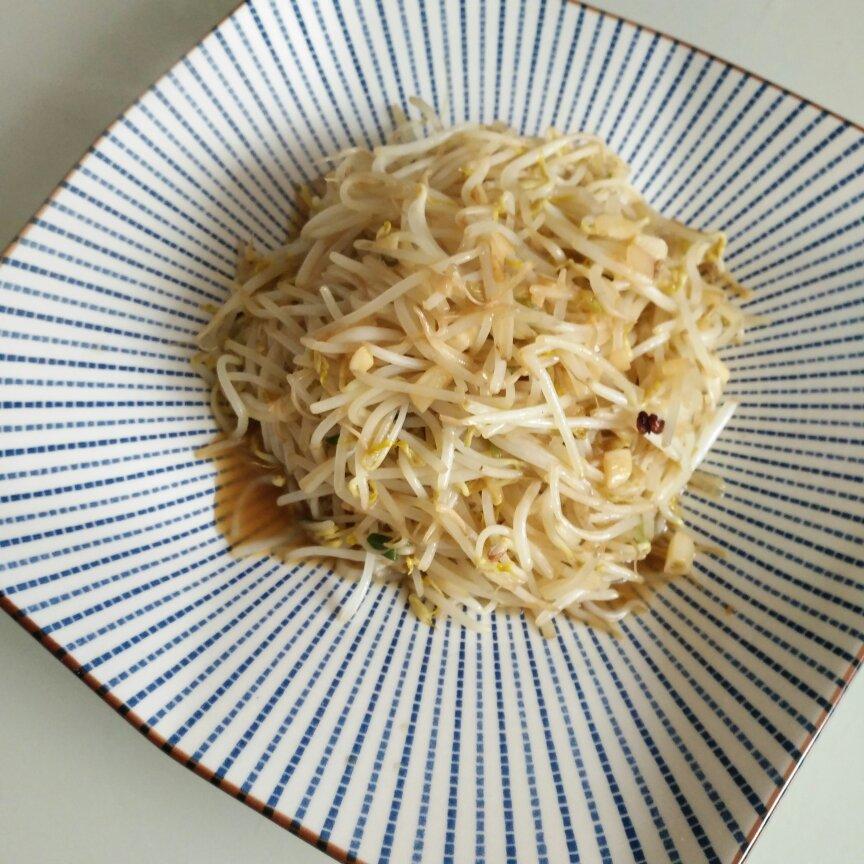 醋烹绿豆芽菜