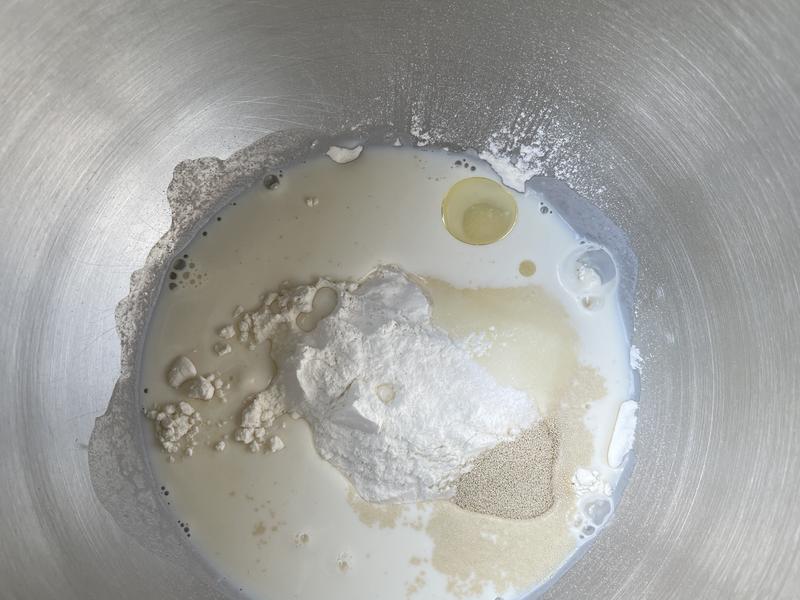 纯奶手撕吐司的做法 步骤1