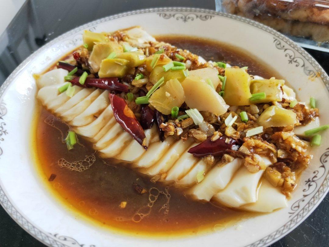 【最佳CP～】凉拌皮蛋豆腐✨