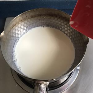 备忘-芒果牛奶布丁（吉利丁片版本）的做法 步骤3