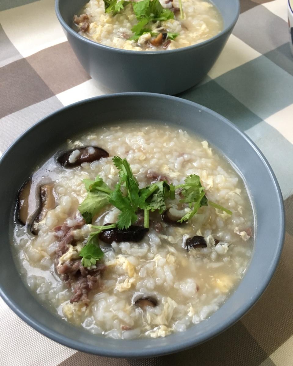 多嘉宝周周做的牛肉蛋花粥