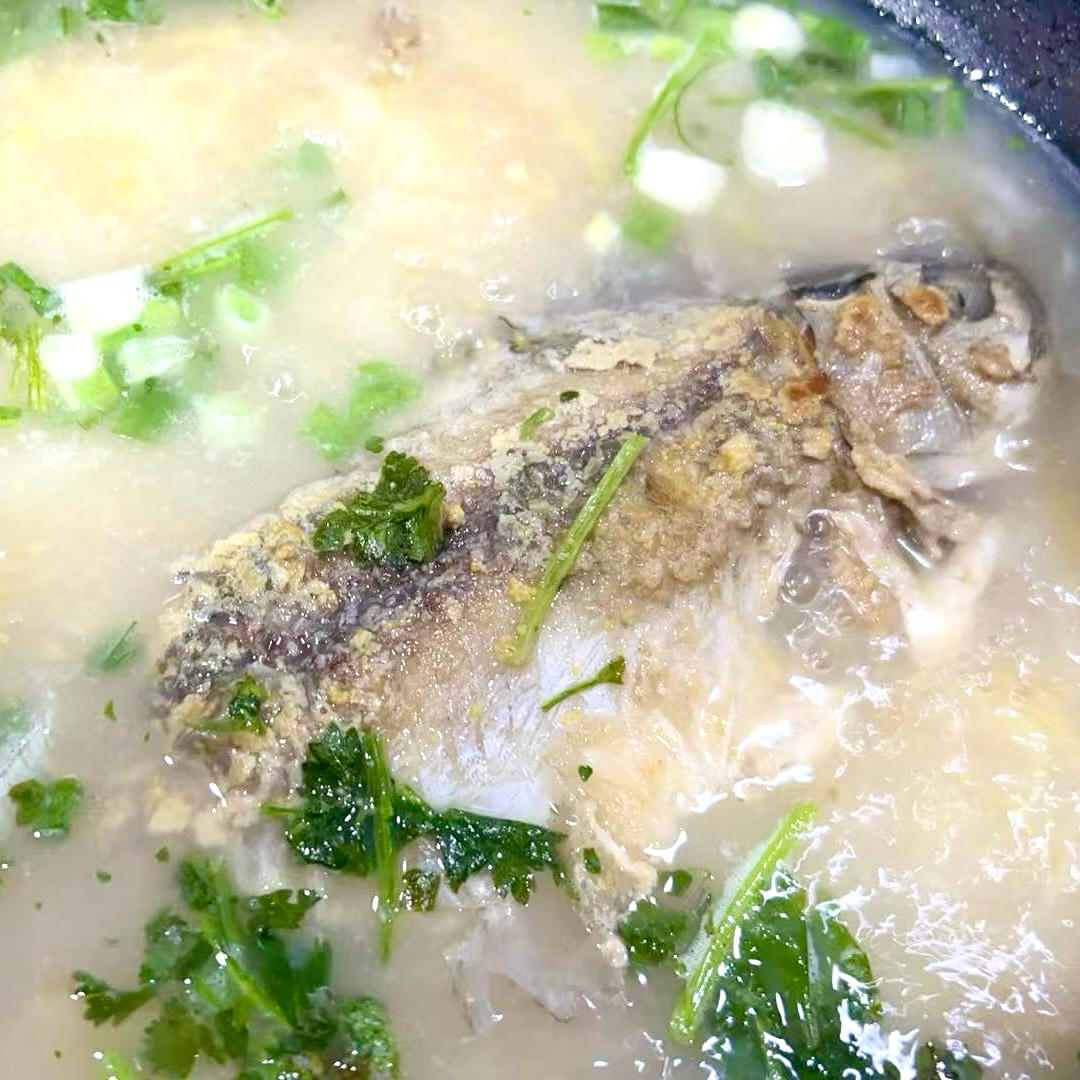 营养鲫鱼汤
