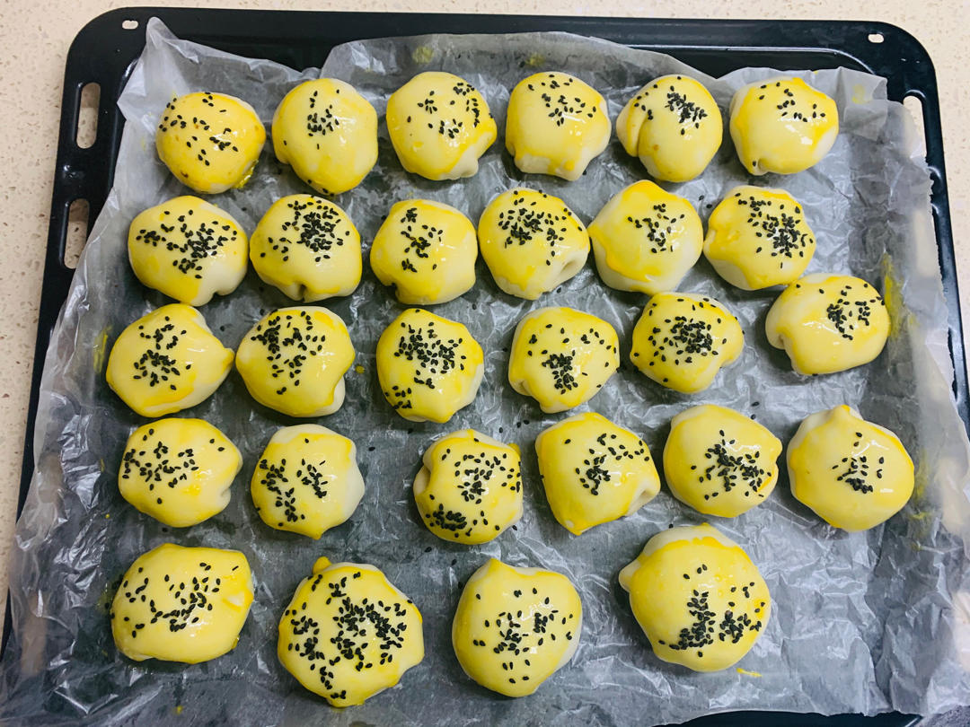 香酥鲜甜的鲜肉月饼