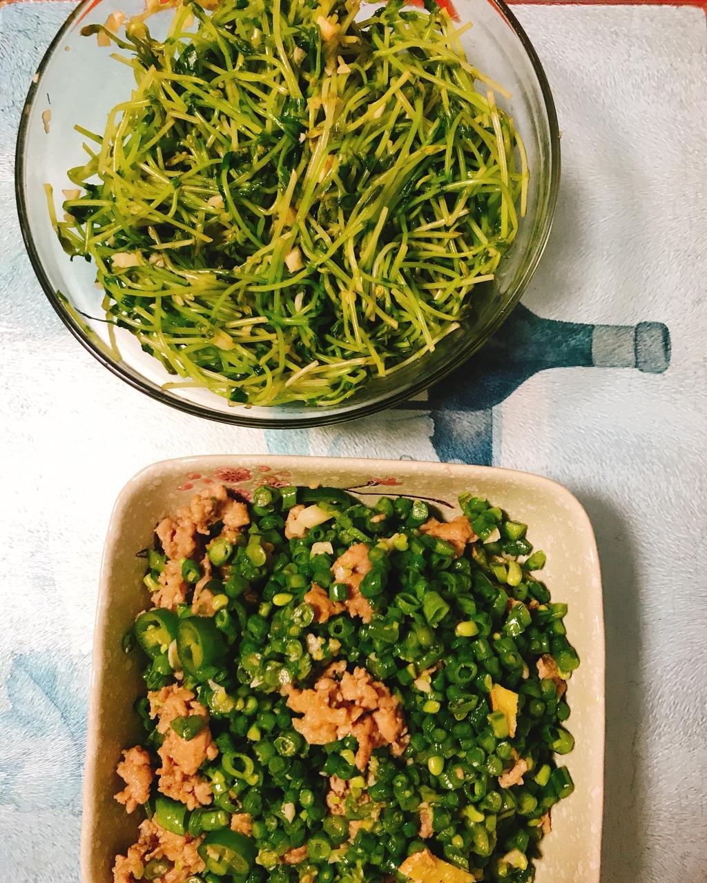 肉沫豆角下饭菜