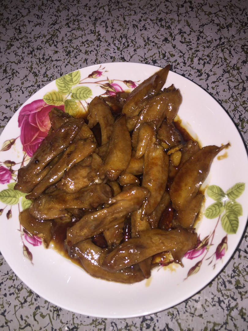 夏日里的下酒小菜—红烧鸡翅尖