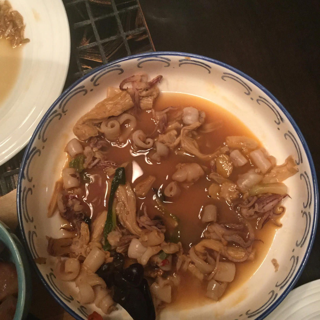 简单好吃的红烧鱿鱼