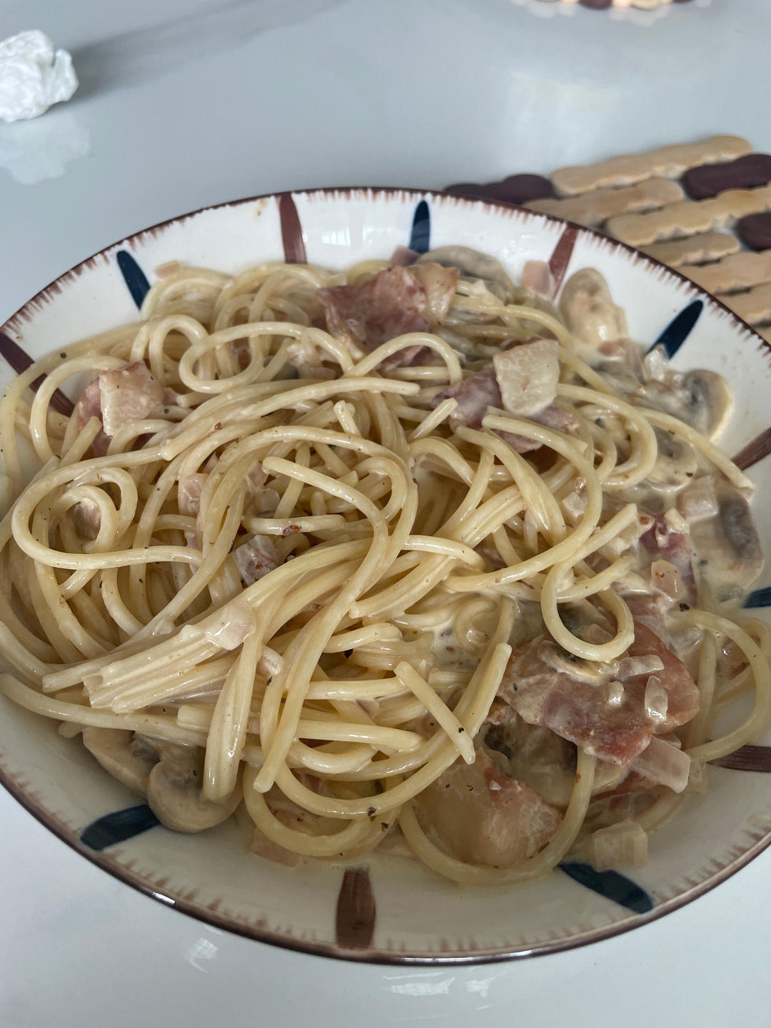 奶油蘑菇培根意大利面