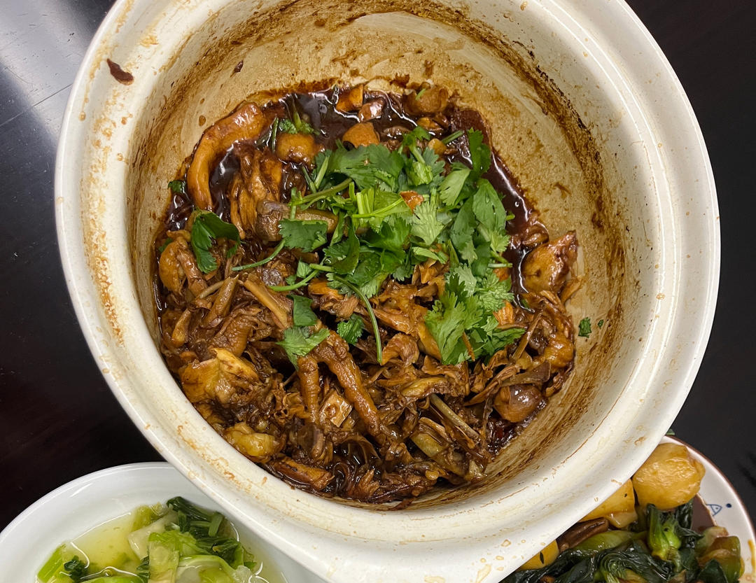 能拿出去吹牛逼的酱油焖鸡