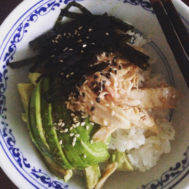三文鱼牛油果拌饭
