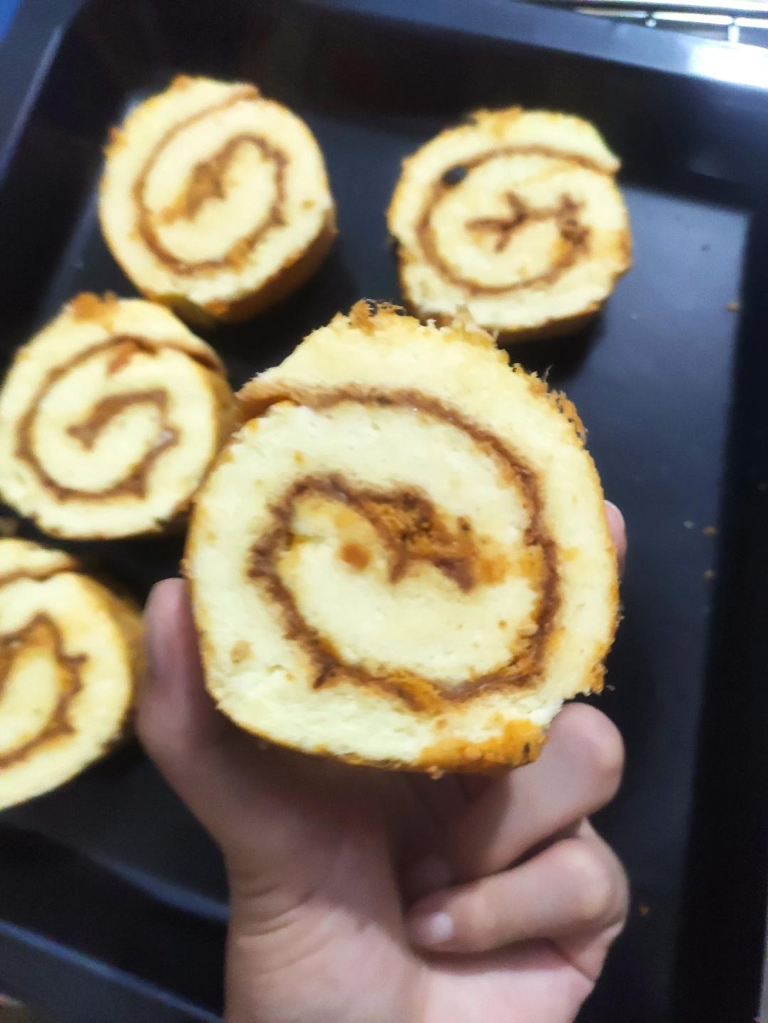 香葱海苔肉松芝麻蛋糕卷