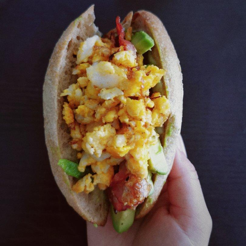 牛油果培根鸡蛋热三明治（Bawloo版）