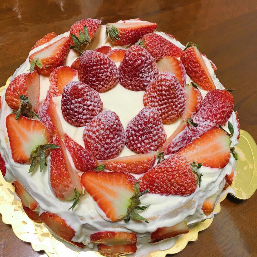 《Tinrry+》草莓奶油蛋糕（8寸配方）