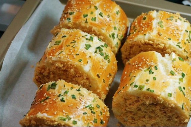 葱香肉松面包卷(汤种)的全部作品