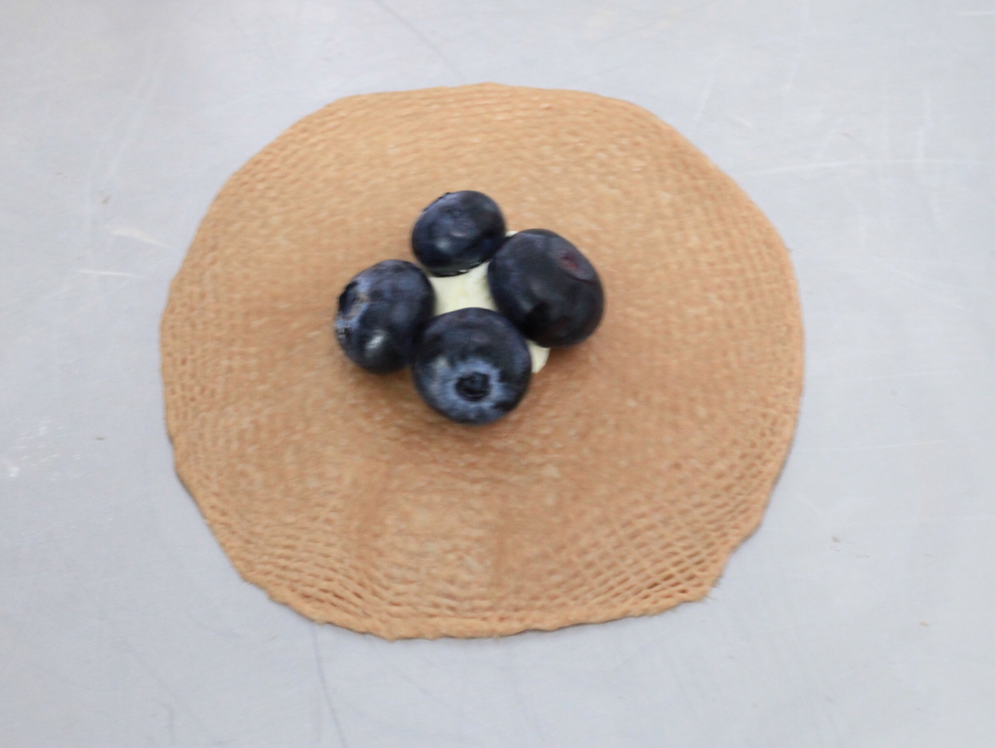 田野知上—波兰种可可乳酪蓝莓爆浆面包的做法 步骤4