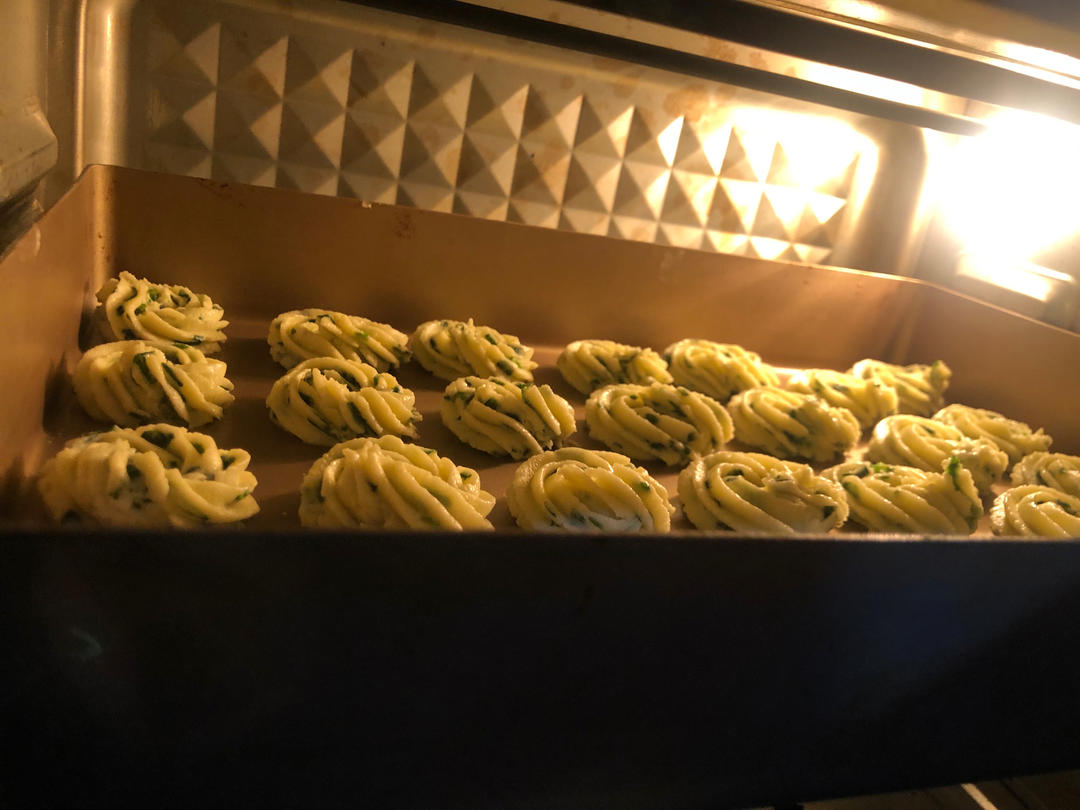 葱香曲奇——酥脆的咸味饼干