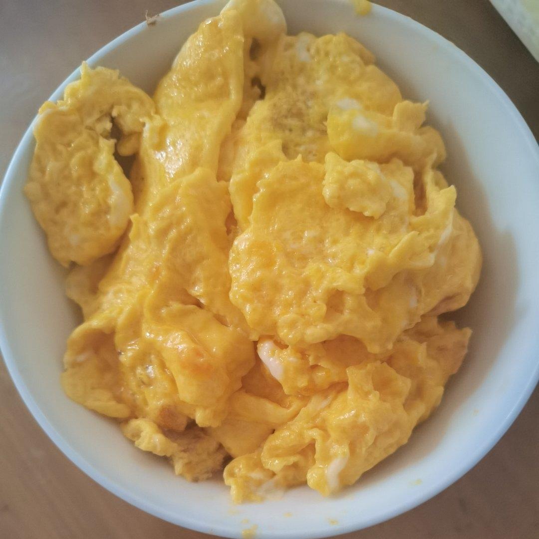 美式炒蛋 scrambled eggs