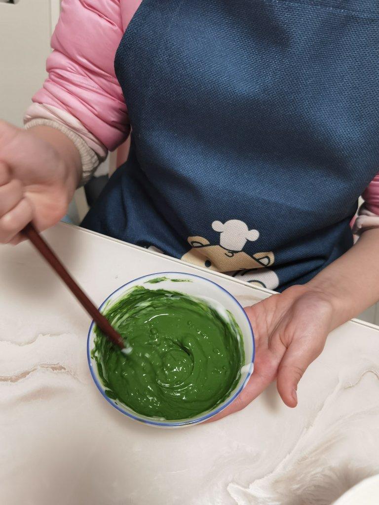 抹茶慕斯（好贵）