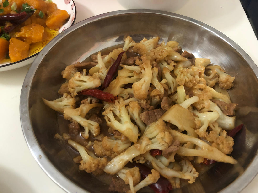 干煸菜花（花菜炒肉）