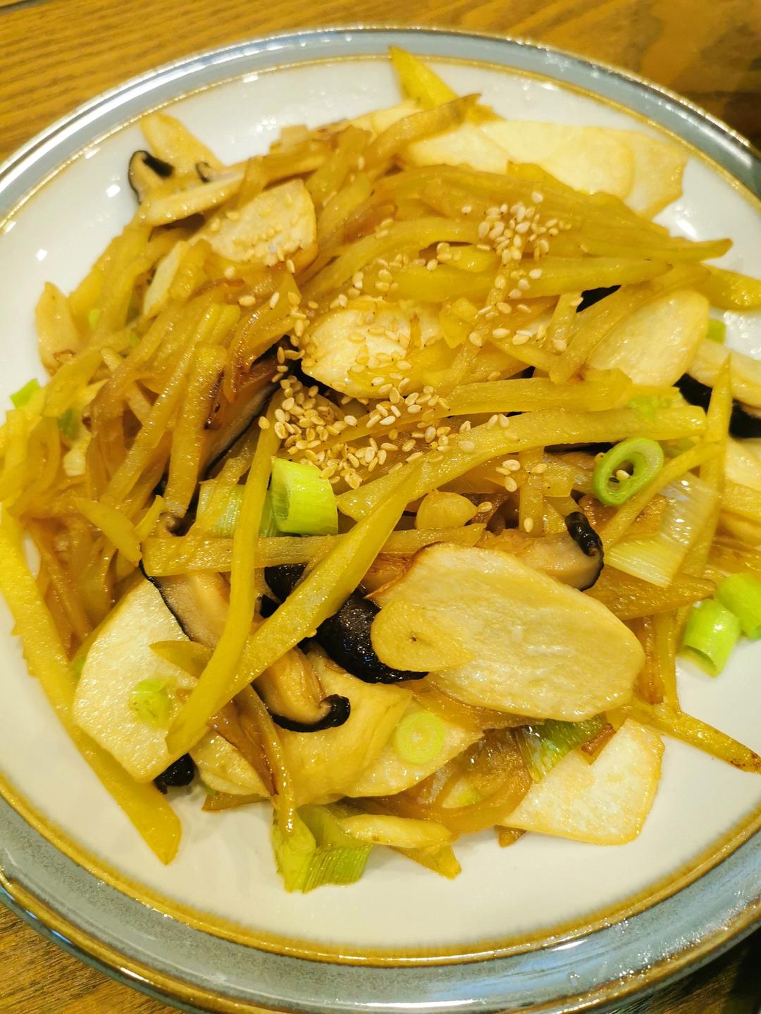 茭白炒香菇