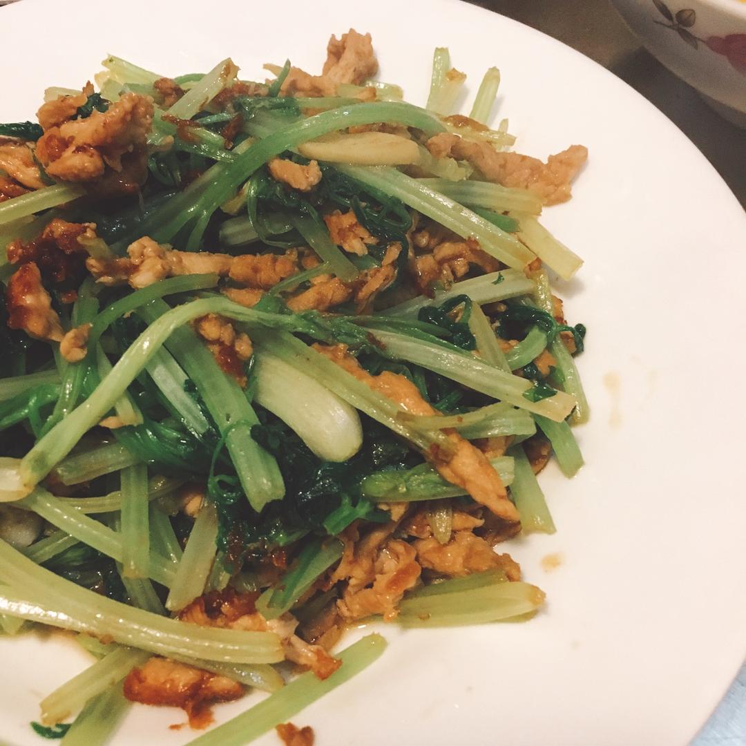 芹菜炒肉丝