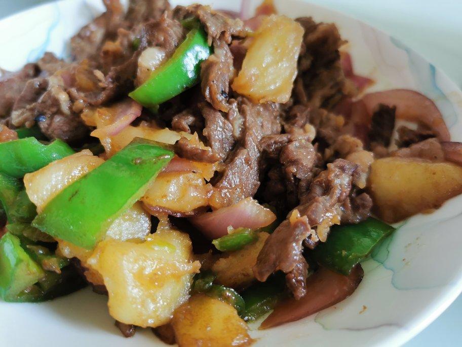 孜然土豆炒牛肉