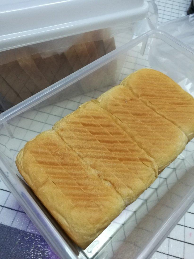 一口惊艳的鲜奶吐司