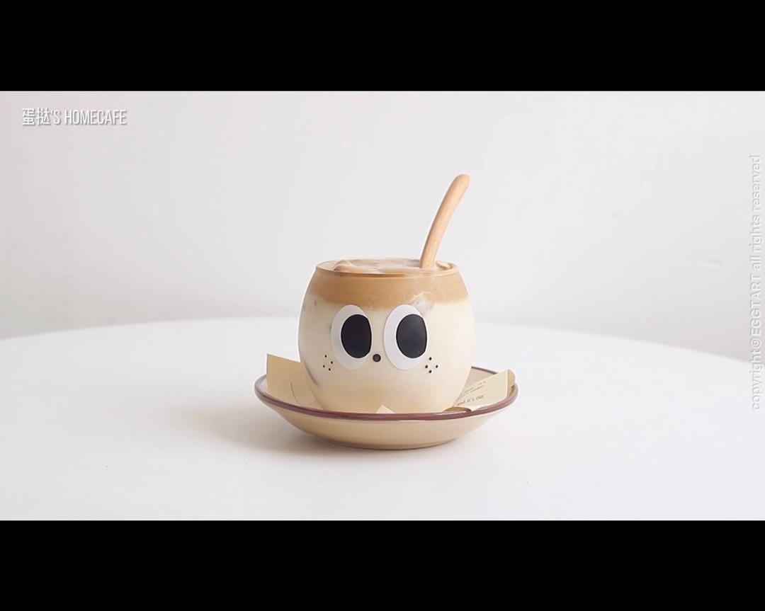 在家就可以喝到咖啡店的味道  焦糖泡沫咖啡