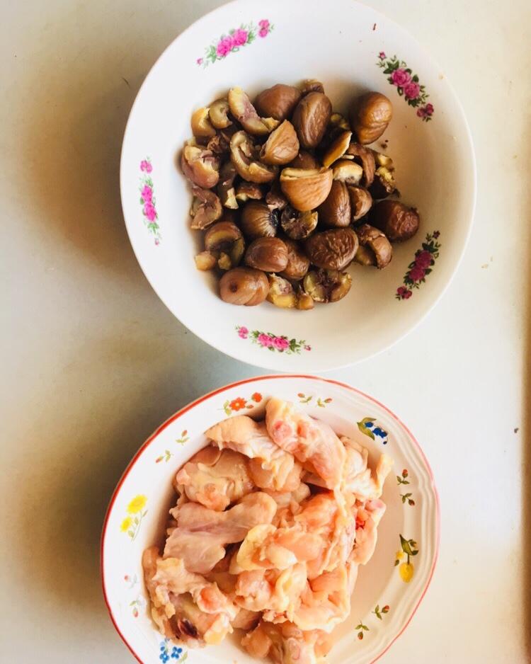 【栗子烧鸡】鸡肉都给你吃，栗子归我~