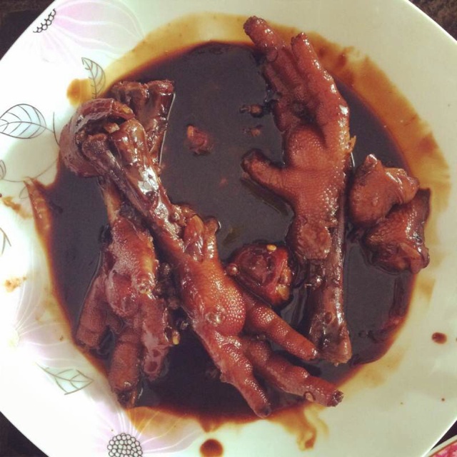 秘制红烧鸡爪