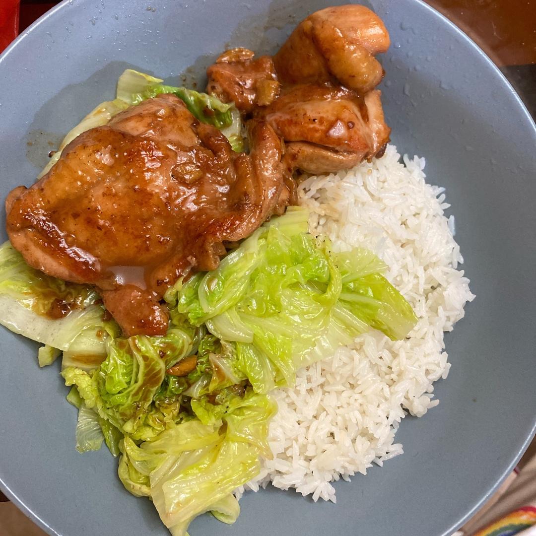 【黑椒鸡腿饭】