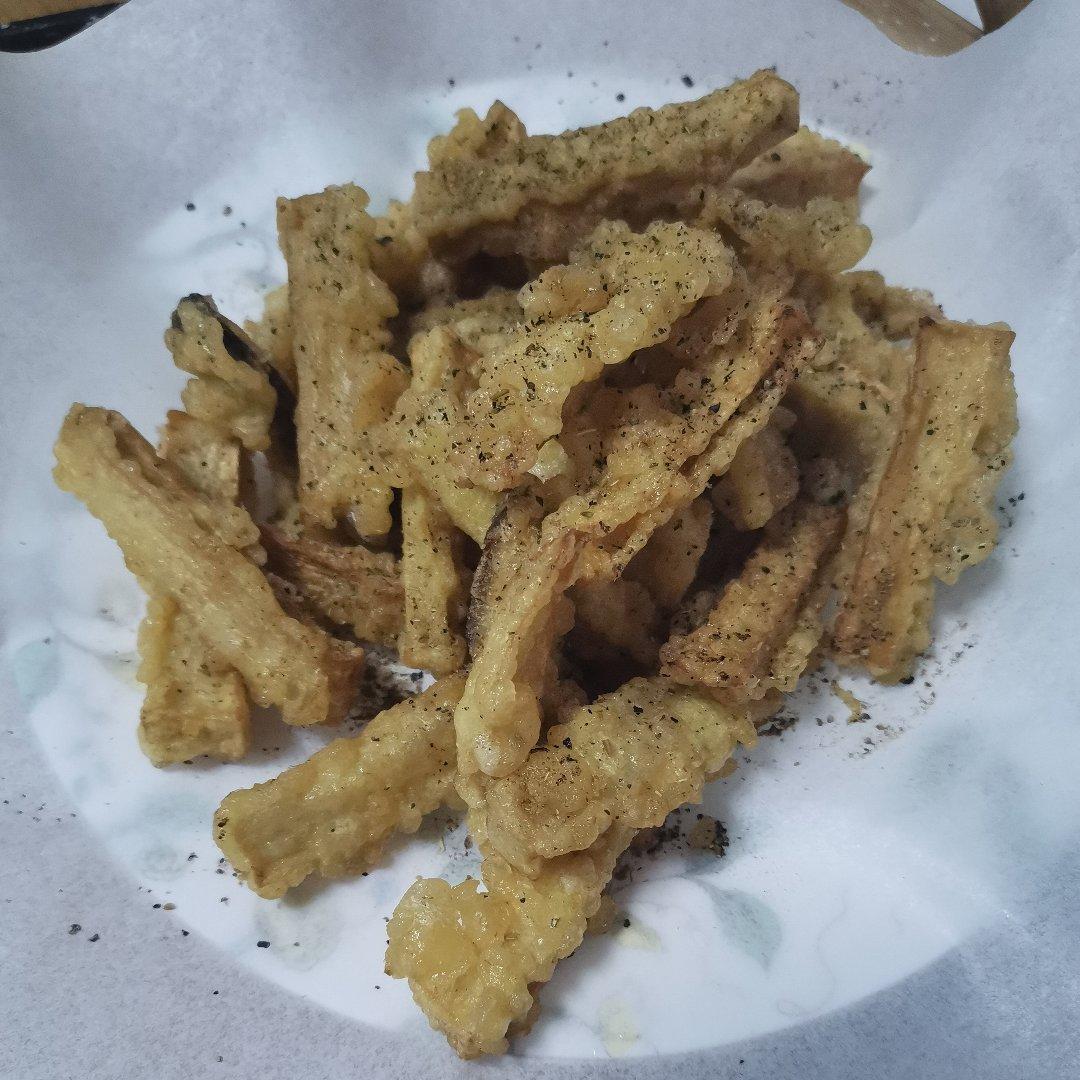 绝对惊艳到你💌一起来吃外酥里嫩，给肉都不换的椒盐杏鲍菇❗️