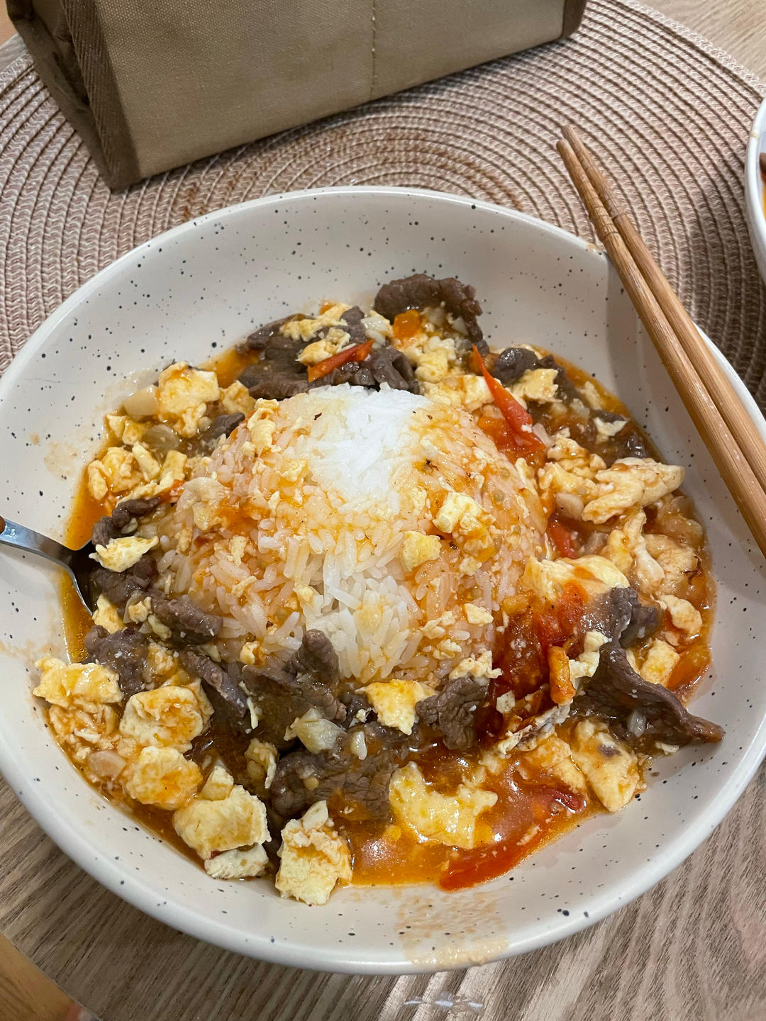 酸甜浓郁～超开胃🔥番茄滑蛋牛肉饭