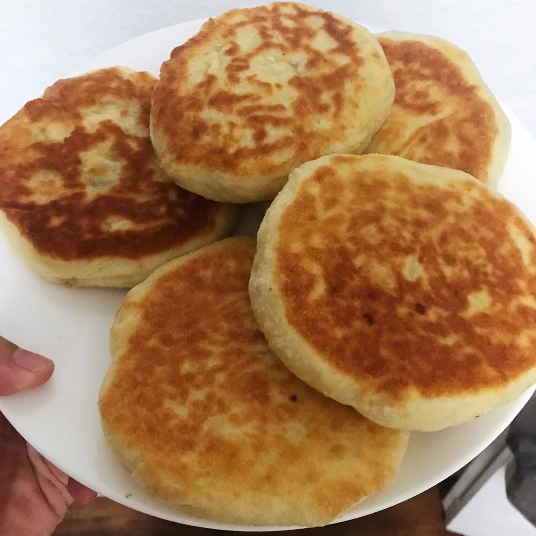 既然没有那就让我来上传小高姐的红豆饼（太好吃太好吃）