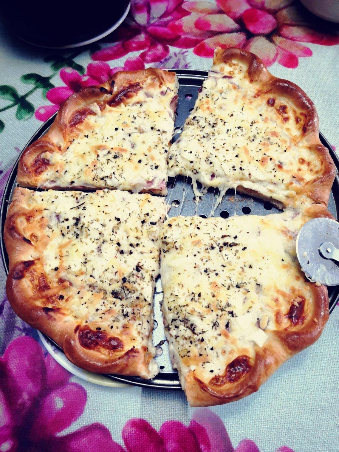 芝心披萨饼底的制作