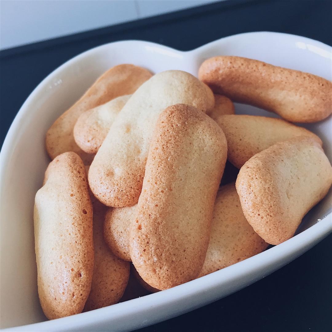 无油版手指饼干（最适合宝宝吃的饼干）