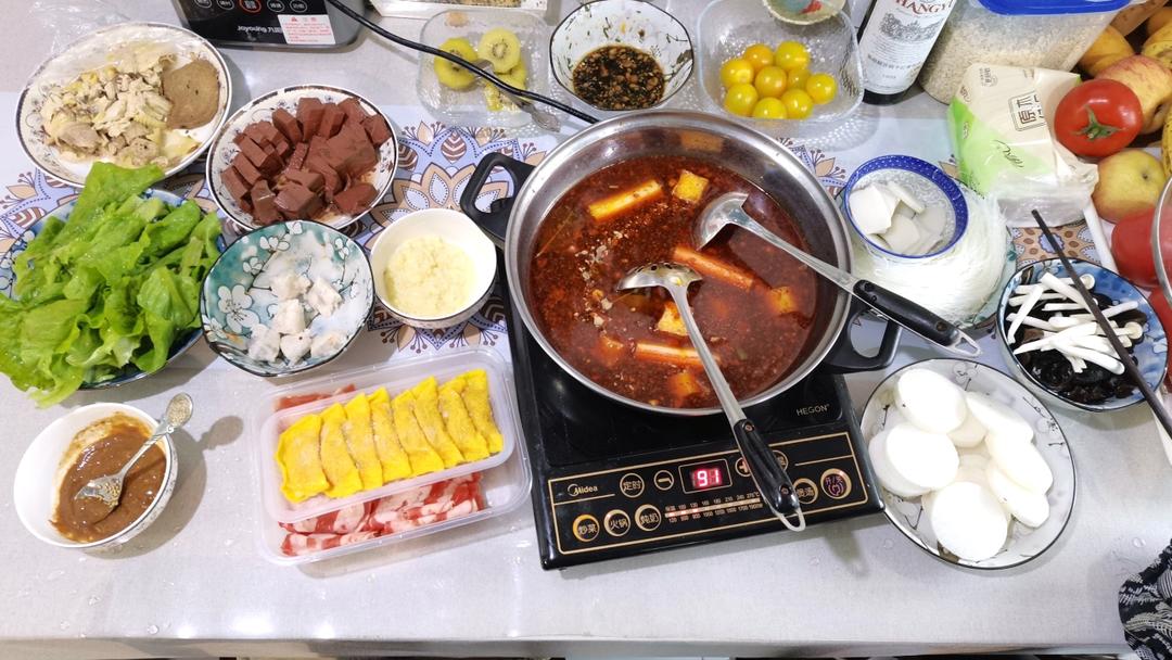 自制麻辣重庆火锅
