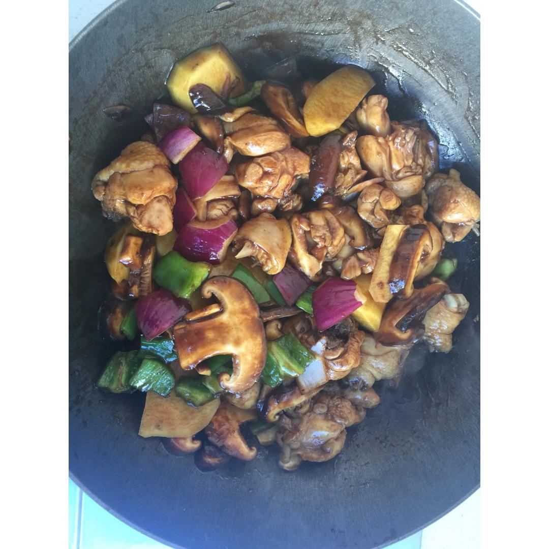 黄焖鸡米饭